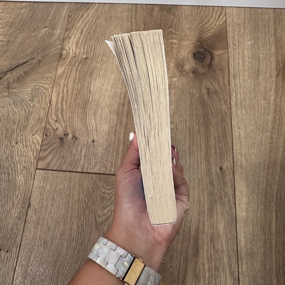 Big Magic Book by Elizabeth Gilbert - Picture 6 of 7